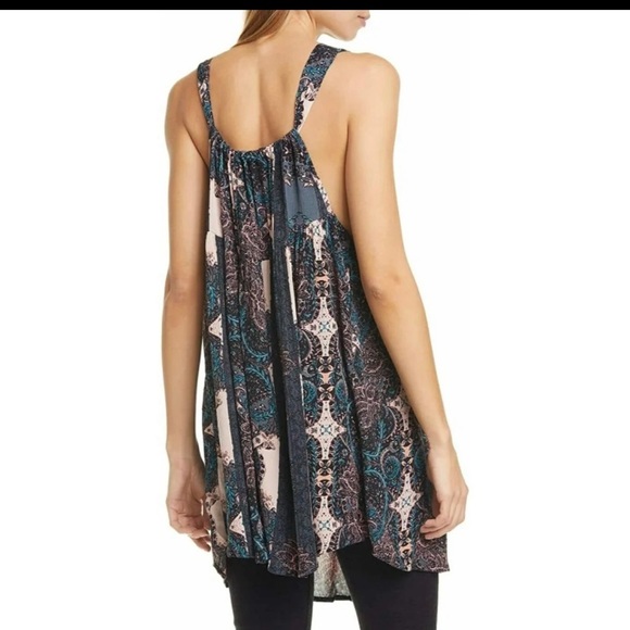 Tunic - Picture 2 of 4